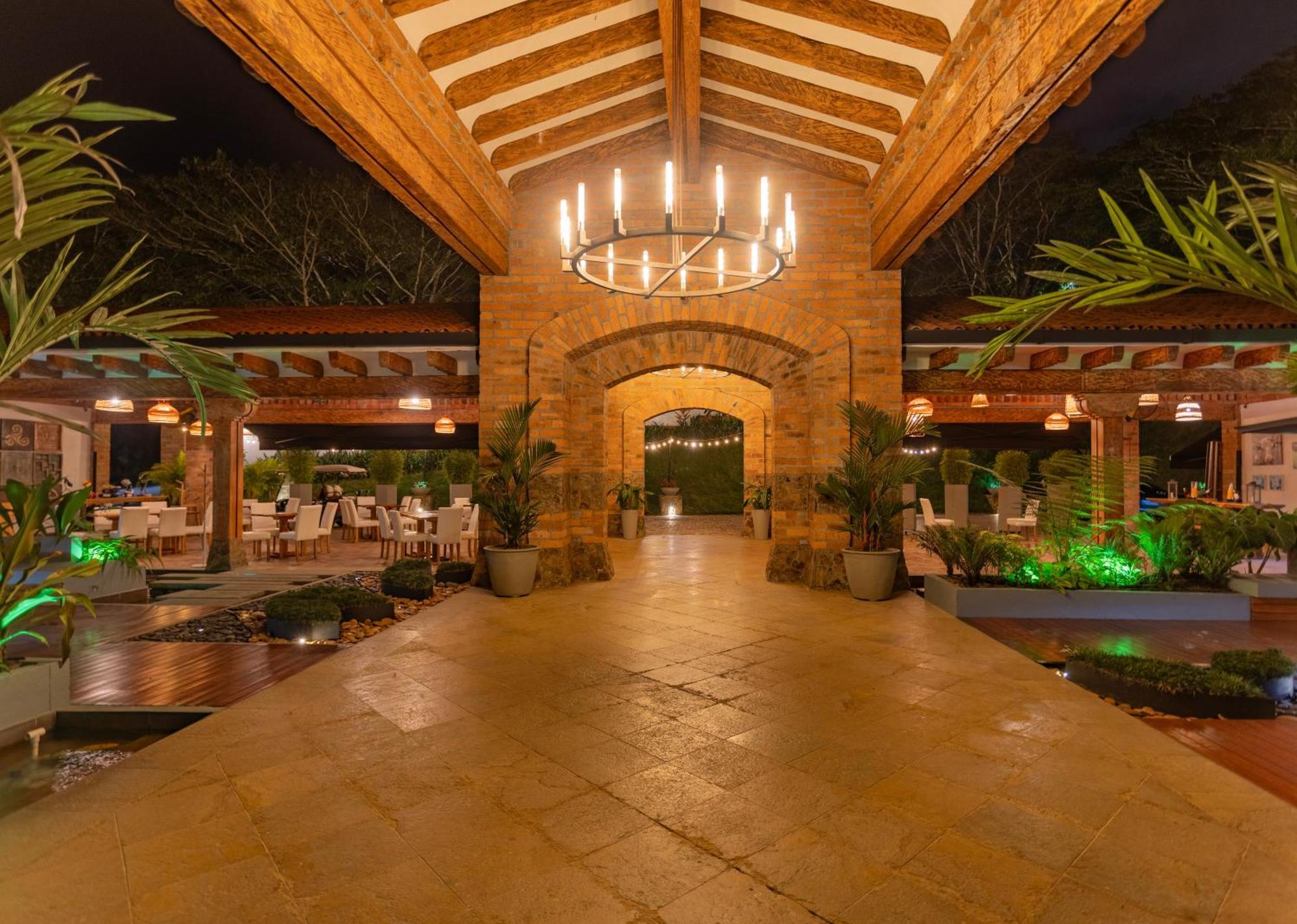 Visus Hotel Boutique&Spa Pereira Extérieur photo