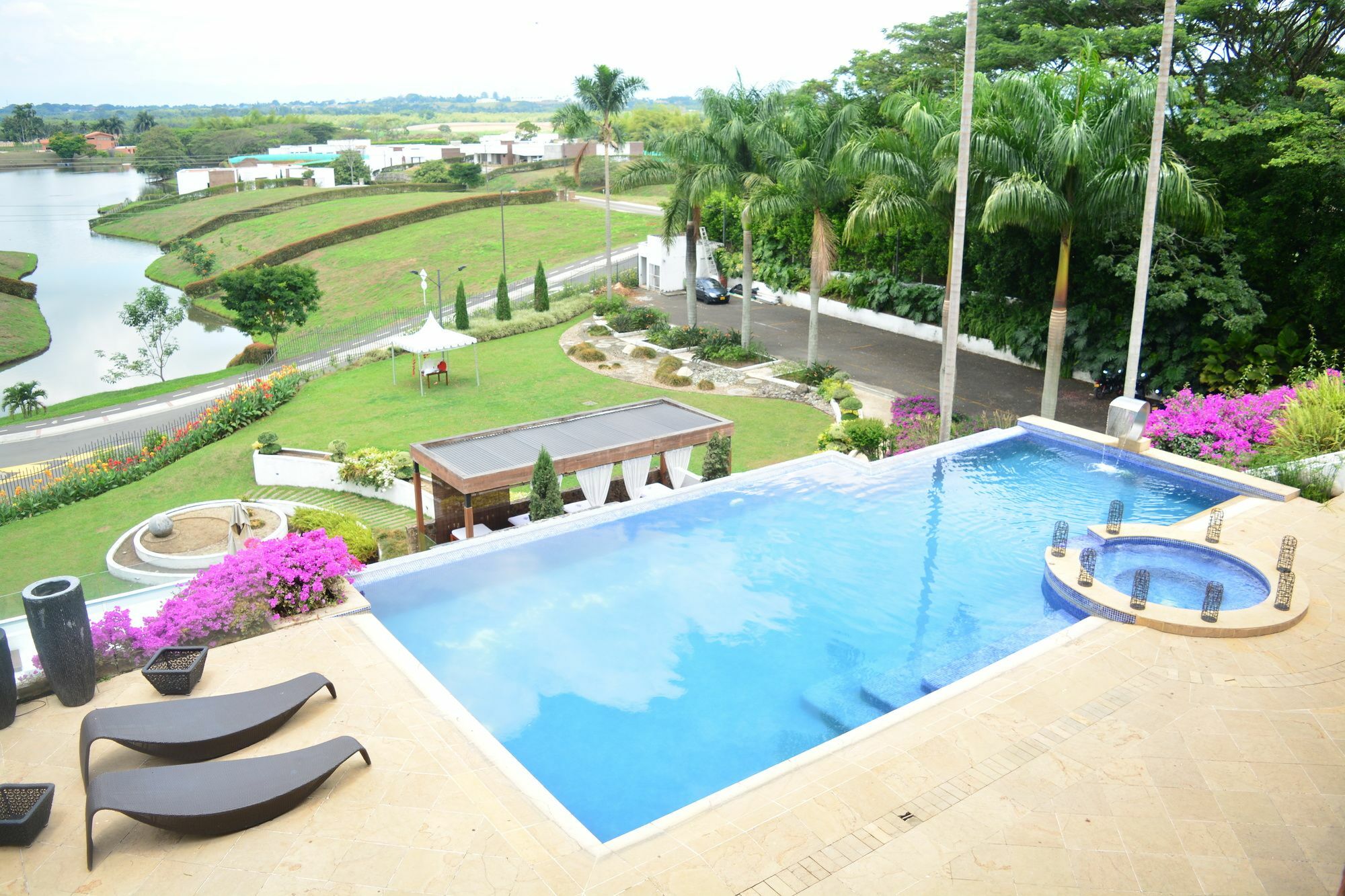 Visus Hotel Boutique&Spa Pereira Extérieur photo